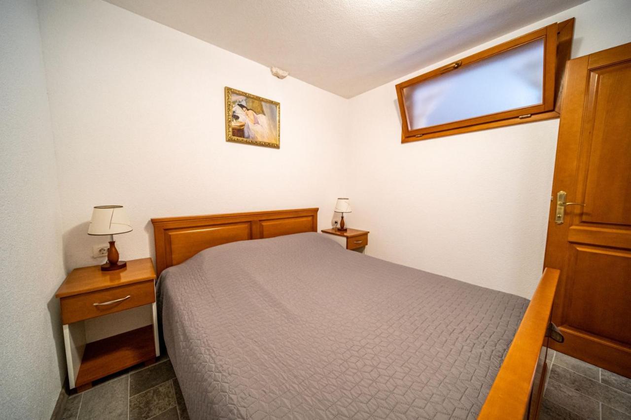 Apartments Mediteraneo Rogoznica Rogoznica  Ngoại thất bức ảnh
