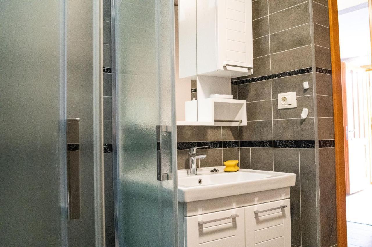 Apartments Mediteraneo Rogoznica Rogoznica  Ngoại thất bức ảnh